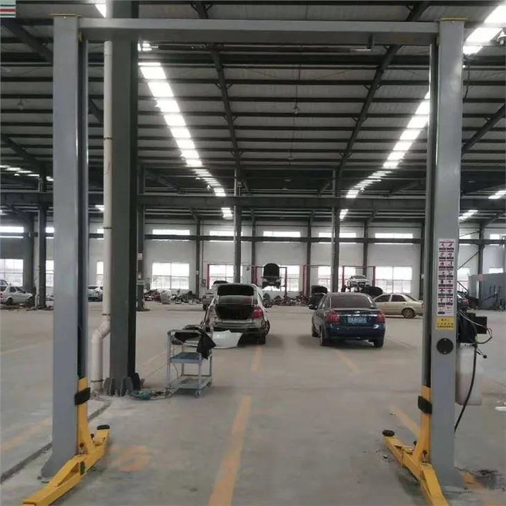 Thang máy hai cột