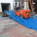 Cầu lên tàu container